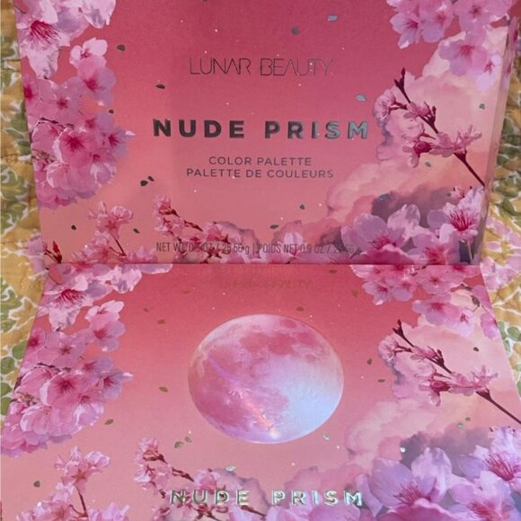 Lunar Beauty Palette - Picture 2 of 7